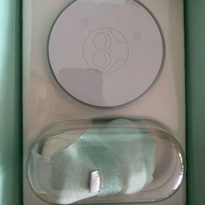 Owlet smart sock 2. Only used once! Pristine condition.